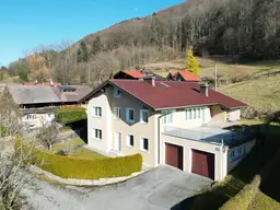 Familie Willkommen!Haus mit 2 Wohneinheiten und viel Potenzial