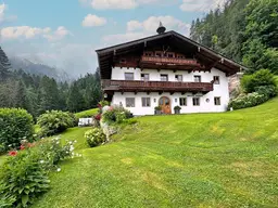 Ein Juwel in einzigartiger Lage!Bauernhaus auf 900 m Seehöhe