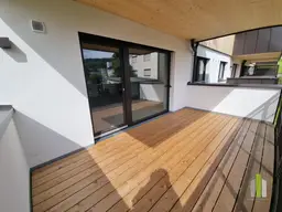 Exklusive 2 Zi.-Wohnung mit Terrasse