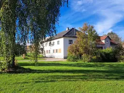 Mehrfamilienhaus mit vielen Möglichkeiten