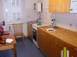 Ältere renovierungsbedürftige Wohnung