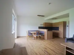 Moblierte, exklusive, lichtdurchflutete 4 Zimmer Wohnung / Kurzzeitmiete möglich