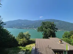 Schönes Seegrundstück mit Seezugang und Baubewilligung!