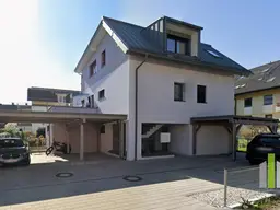 Josefiau: 4 Zimmer Gartenwohnung mit Carportplatz