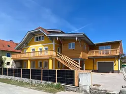 ERSTBEZUG NACH SANIERUNG! SONNIGE 3,5 - ZIMMER-MAISONETTE