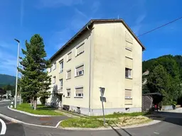 PREISWERTE 3 ZIMMER WOHNUNG MIT PARKPLATZ IM GRÜNEN