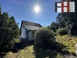 Bastlerhaus in sonniger Aussichtslage zum Sommerpreis