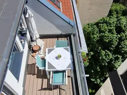 Super schöne DG-Wohnung im Fasanviertel mit 2 Terrassen