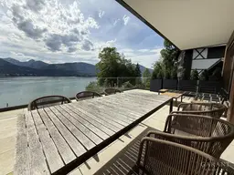 WOLFGANGSEE | 1. REIHE - Neubau mit Seezugang, Steg &amp; Panoramaterrasse