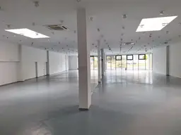 360° Tour / Multifunktionaler, moderner Verbrauchermarkt / Geschäftslokal / Ausstellungsfläche / Einzelhandelslokal