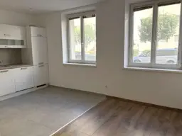 Freundliche, hübsche 2-Zimmerwohnung, ruhig, Nähe Klinik Floridsdorf und Linien 30 + 31!