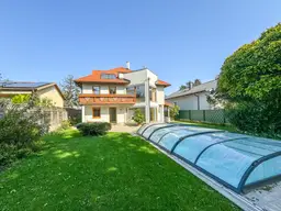Exklusives Wohnen vor den Toren Wiens – Traumhaftes Haus mit Garten &amp; Pool