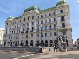 Repräsentative 197 m² Büro- und Praxisfläche im Herzen von 1090 Wien