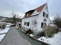 Leicht renovierbares Haus in bester Sonnenlage in der Ragnitz!