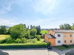 3 Zimmer Traumwohnung mit Balkon in Krummnussbaum