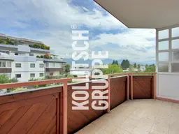 Sofort verfügbar! Nette 2-Zimmerwohnung mit Loggia und Tiefgaragenstellplatz in Waidmannsdorf.