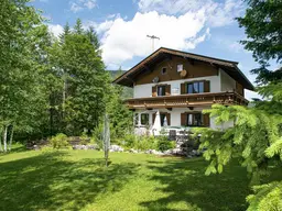 Charmantes Einfamilienhaus mit großem Garten in Sonnenlage