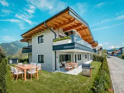 Neubau 3-Zimmer-Gartenwohnung in absoluter Ruhelage mit zwei Terrassen