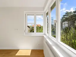 Traumhafte 5-Zimmer DG-Wohnung mit Terrassen und Grünblick!