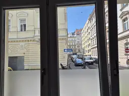 € 375.000,- ca.74m² EG Wohnung mit eigenem ca. 117m² Innenhof