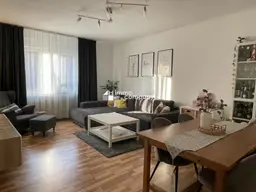 2-ZIMMER-WOHNUNG MIT BALKON
