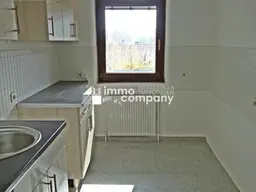 Gepflegte 4 Zimmer ETW mit südseitigen Balkon!