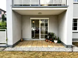 SINGLE ODER PÄRCHENHIT – Eigentumswohnung im Erdgeschoss mit Tiefgaragenparkplatz im Eigentum