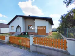 BUNGALOW in ruhiger, grüner Lage mit Garten, Keller und Garage nahe Kittsee
