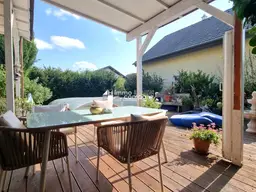 Mit POOL, CHARME und TRAUMLAGE! Willkommen in Ihrem neuen Zuhause!