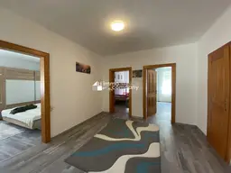 Ein- oder Mehrfamilienhaus mit viel Stauraum, einer großen Garage und einem eigenen Wald - Wohnen im schönen Burgenland!