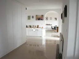 Platz für ALLE - 2 Wohneinheiten, 2 Eingänge, Pool!
