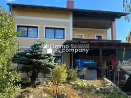 Gemütliches Stadthaus mit Garten, großer Terrasse, Balkon.....