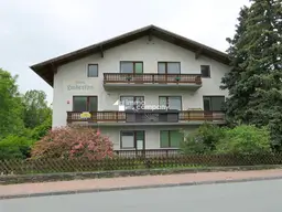 Haus mit Entwicklungskonzept für 10 Wohnungen