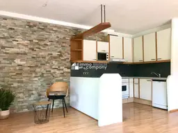 Terrassenwohnung mit guter Ausstattung und Tiefgaragenplatz in JENBACH