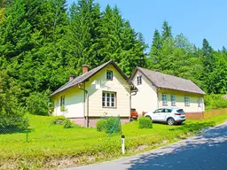 Renovierungsbedürftige Landhäuser viel Grund - Gesamtfläche 4032 m² !!! Renovierung und Schönheitsreparaturen sind erforderlich, dennoch sofort beziehbar.