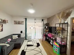 Moderne Erdgeschosswohnung mit Eigengarten und Terrasse in Albersdorf-Prebuch!