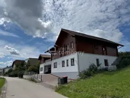 Wohnhaus mit Garten und Homeoffice, top gepflegt!