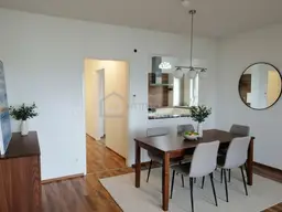 4-Zimmer-Wohnung mit SEEBLICK- Koffer packen und einziehen!