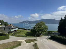 Modernes Haus mit Seeblick – Nur wenige Schritte zum Attersee!