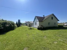 Kleines Sacherl, Großes Grundstück