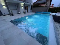 TOP EINFAMILIENHAUS für hohe Ansprüche !! Großer sonniger Garten !!