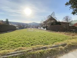 Ankommen &amp; Aufatmen – Ihr Traumgrundstück inmitten der Weinberge südlich von Wien