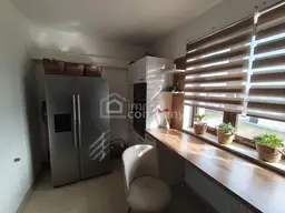 Einmalige 4-Zimmer Dachgeschoßwohnung mit Loggia &amp; Parkplatz &amp; Klima