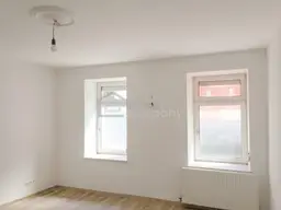 Wohnung frisch renoviert für Singles, Studenten, Anleger!
