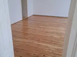 Altbau am Lend - hochwertig neu saniert - Hofparkplatz optional!