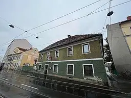 * Nächst TU: 4 Zimmer extra Altbau mit Terrasse in top Lage *