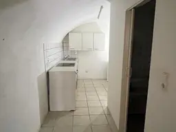 ***Vielfältig nutzbarer Raum nächst TU / City!***