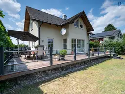 IHR FAMILIENHAUS AM ORTSRAND: HELL und GEMÜTLICH mit großem Grund