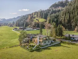 Baugrund in Toplage mit Baugenehmigung für eine Luxusvilla