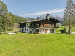 Bauernhaus mit Freizeitwohnsitz in idyllischer Ruhelage